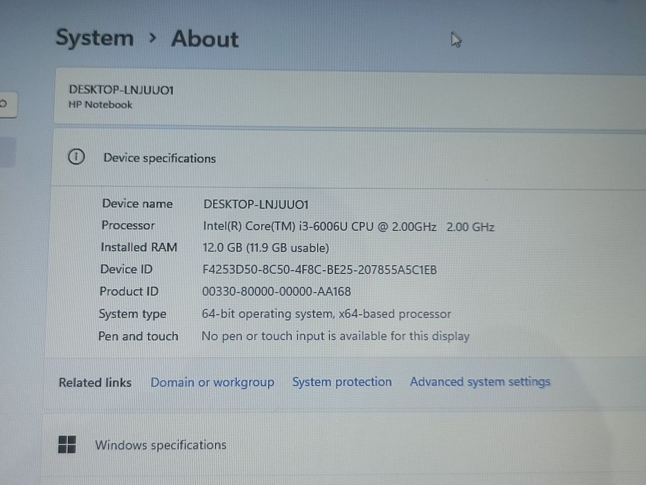 Laptop Gaming HP 15 - i3-6006u/ 12gb ddr4/ SSD/ Video R5-M330