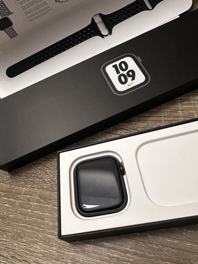 Apple watch nike SE 44mm