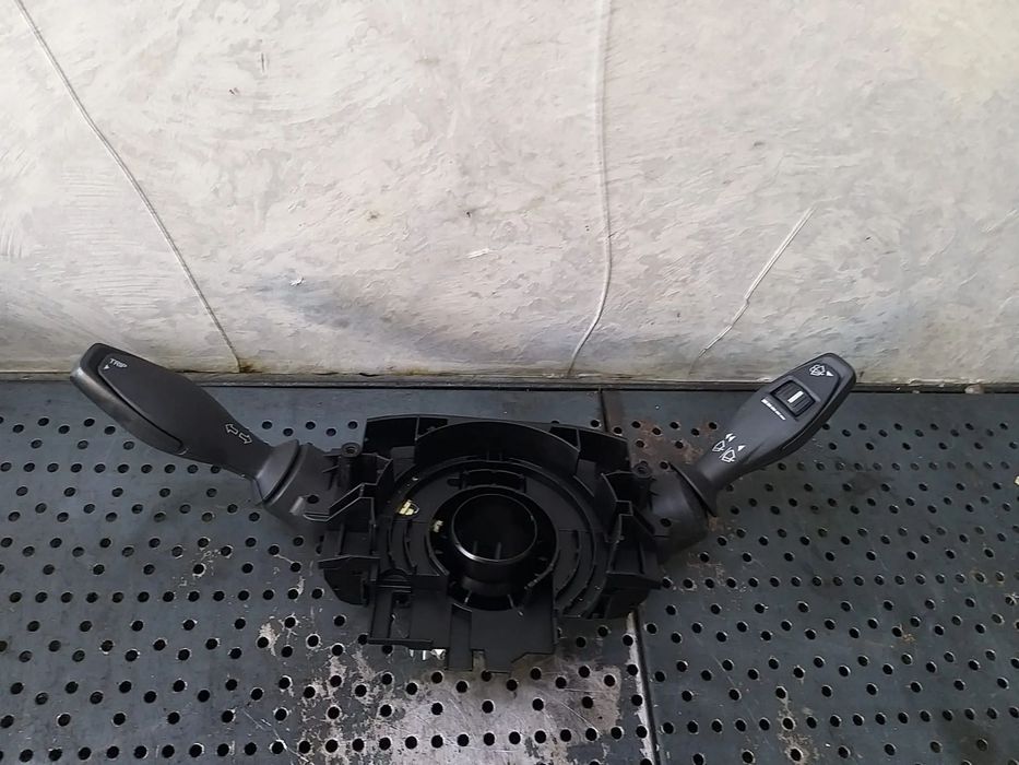 Bloc manete semnalizare stergator parbriz ford fiesta 6 cb1 ccn 8a6t13335bc 8a6t13n064be
