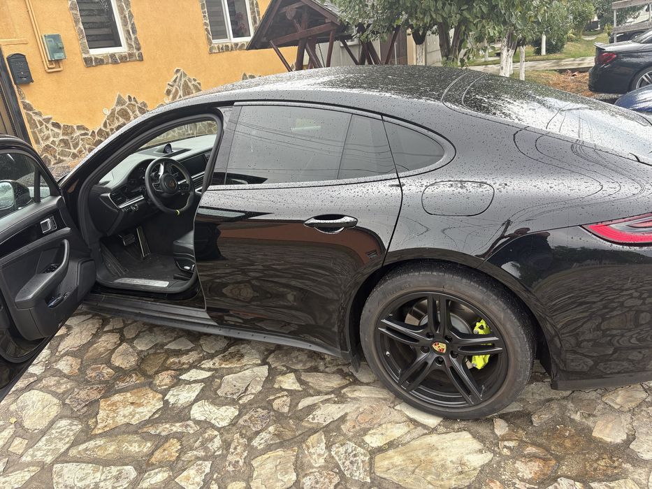 Panamera Hibrid 4S
