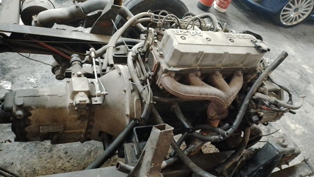 Motor Nissan A4.28