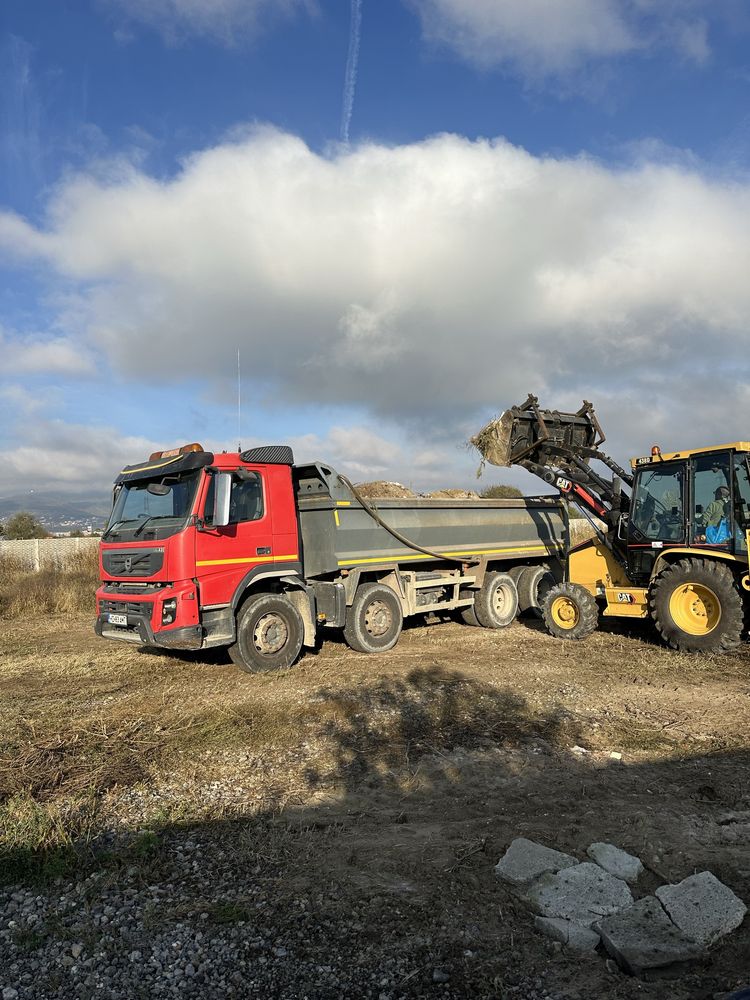 Transport basculabil camion 32 tone.Nisip, moloz, sort, pământ, piatră