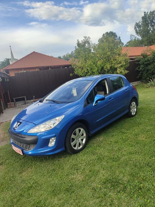 Peugeot 308 Vând Peugeot 308 benzina (124000 km)