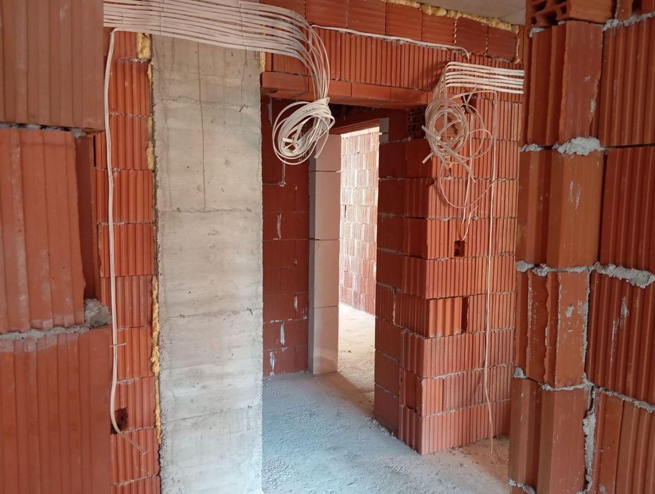 Продава се Тристаен апартамент в София, Малинова долина - 129 кв.м за 1783 €/кв.м - Снимка #9