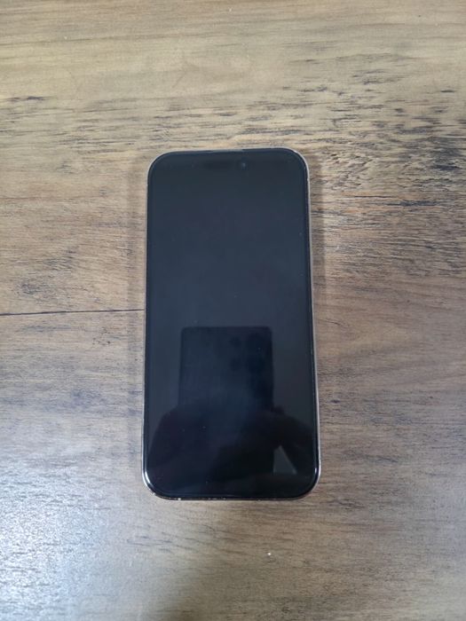 Vând IPhone 14 Pro Gold 128 GB