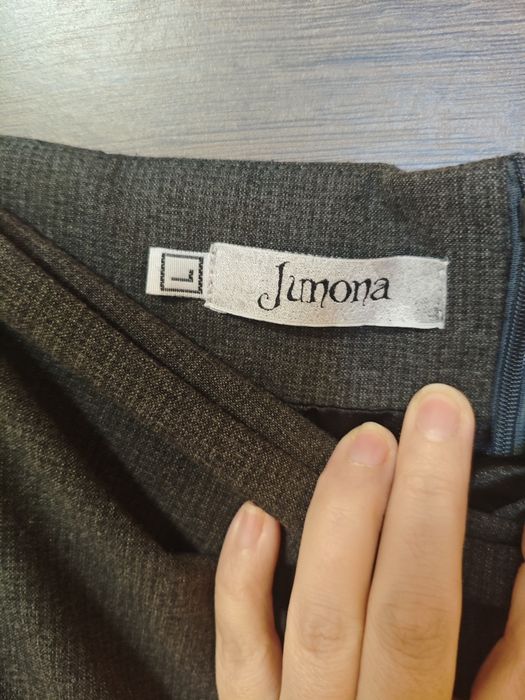 Поли L/Xl Дънкови и офис поли от 10/15 лв за брой