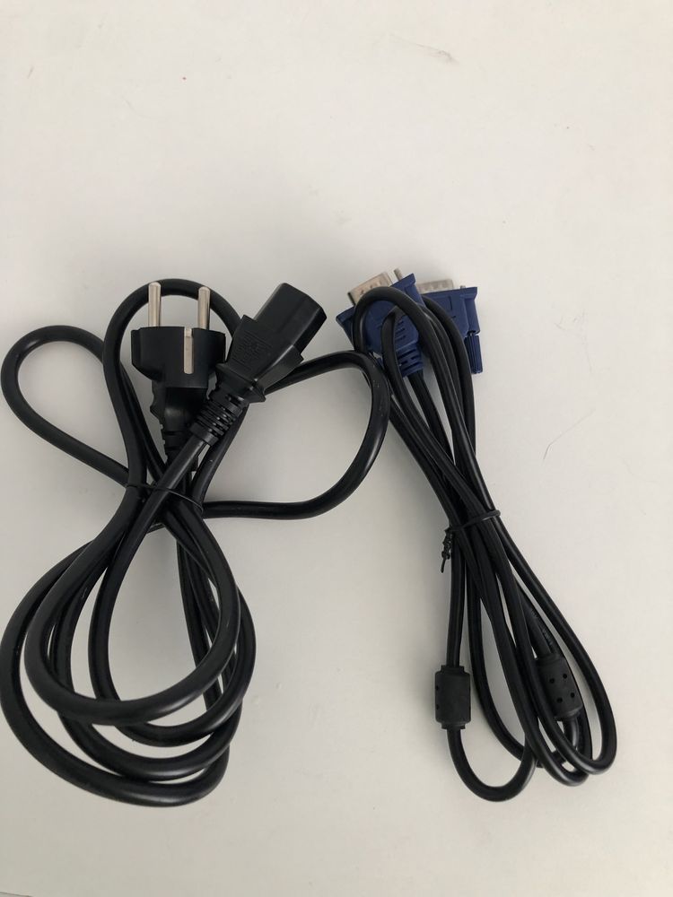 монитор Lenovo T2254pC