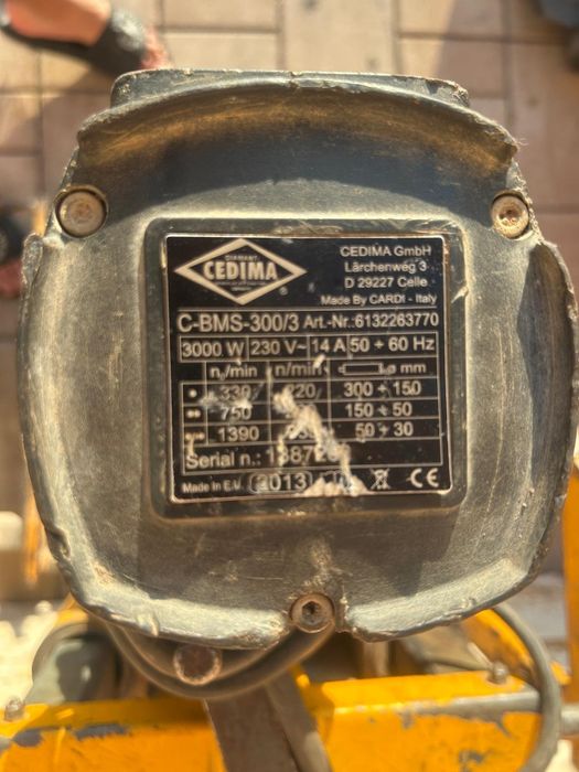 Carota Weka dk 32 pompa apa waker neuson  pt 2 role sarma makia  rigip