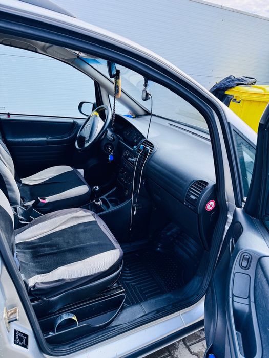 Opel zafira 1.8 cu GPL