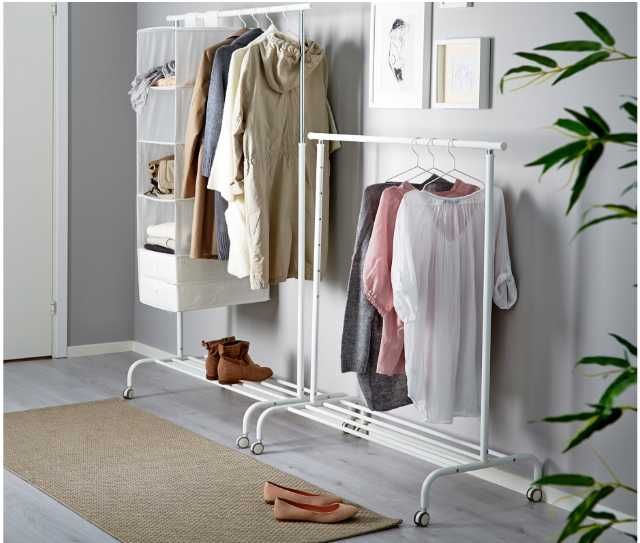 поставка за закачане на дрехи, бяло