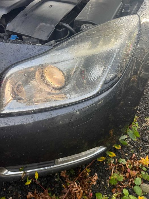 Dezmembrez opel insigni 2.0cdti cod A20DTJ cutie 6 trepte Faruri xenon