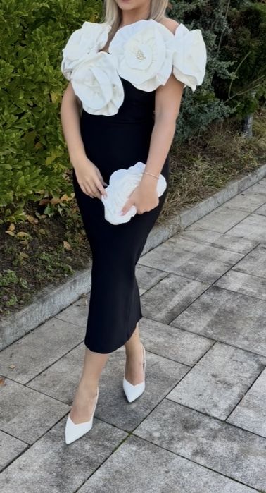 Vand Rochie eleganta