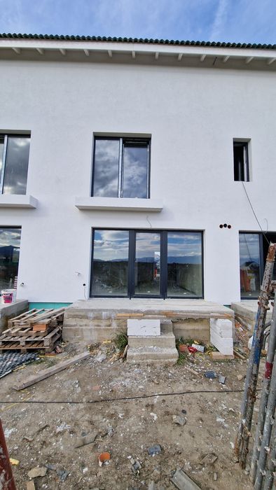 Comision 0! Apartament 1 cameră 37 mpu., grădină 25 mp.