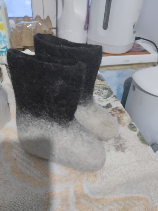 Валенки детские продам