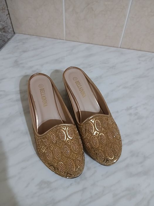 Обувь женская туфли сапожки