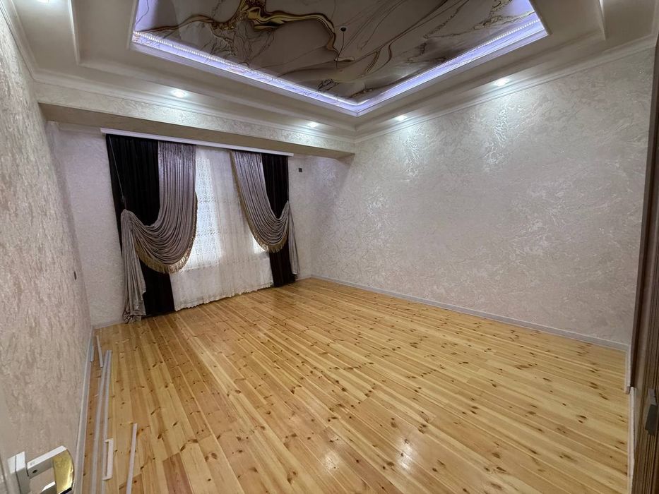 2 хонали хали хеч ким яшамаган квартира ижарага берилади