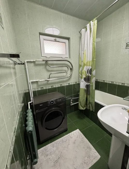 Квартира продаётся 77 серия Чиланзар 20 квартал 3в4/4/4 меб тех