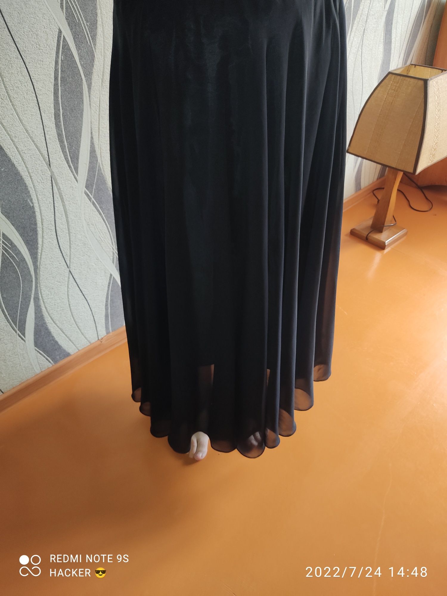 Продам, расклешенную женскую юбку