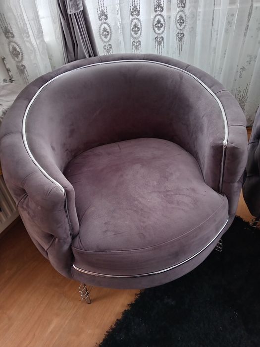 диванен комплект в тъмно сив цвят