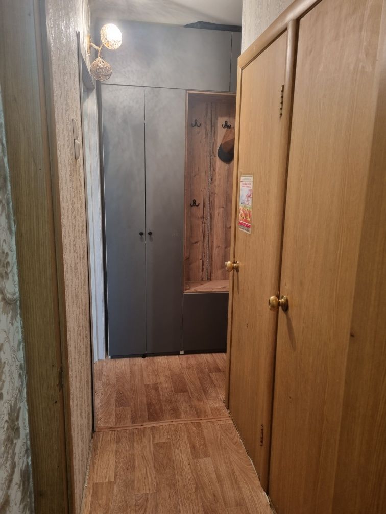 Продается 2 комн квартира р-8 школа