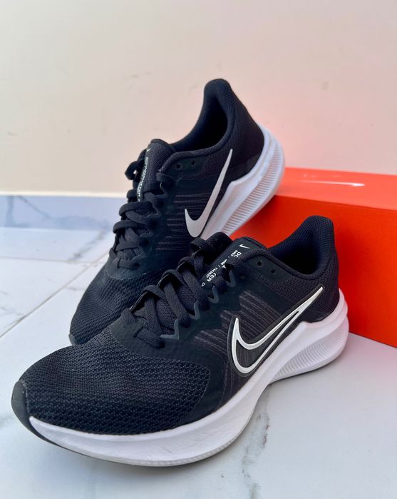 Маратонки Nike (модел CW3413-006)