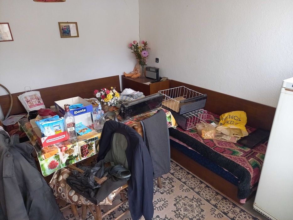 Къща 40,000 евро с. Зелениково от собственик