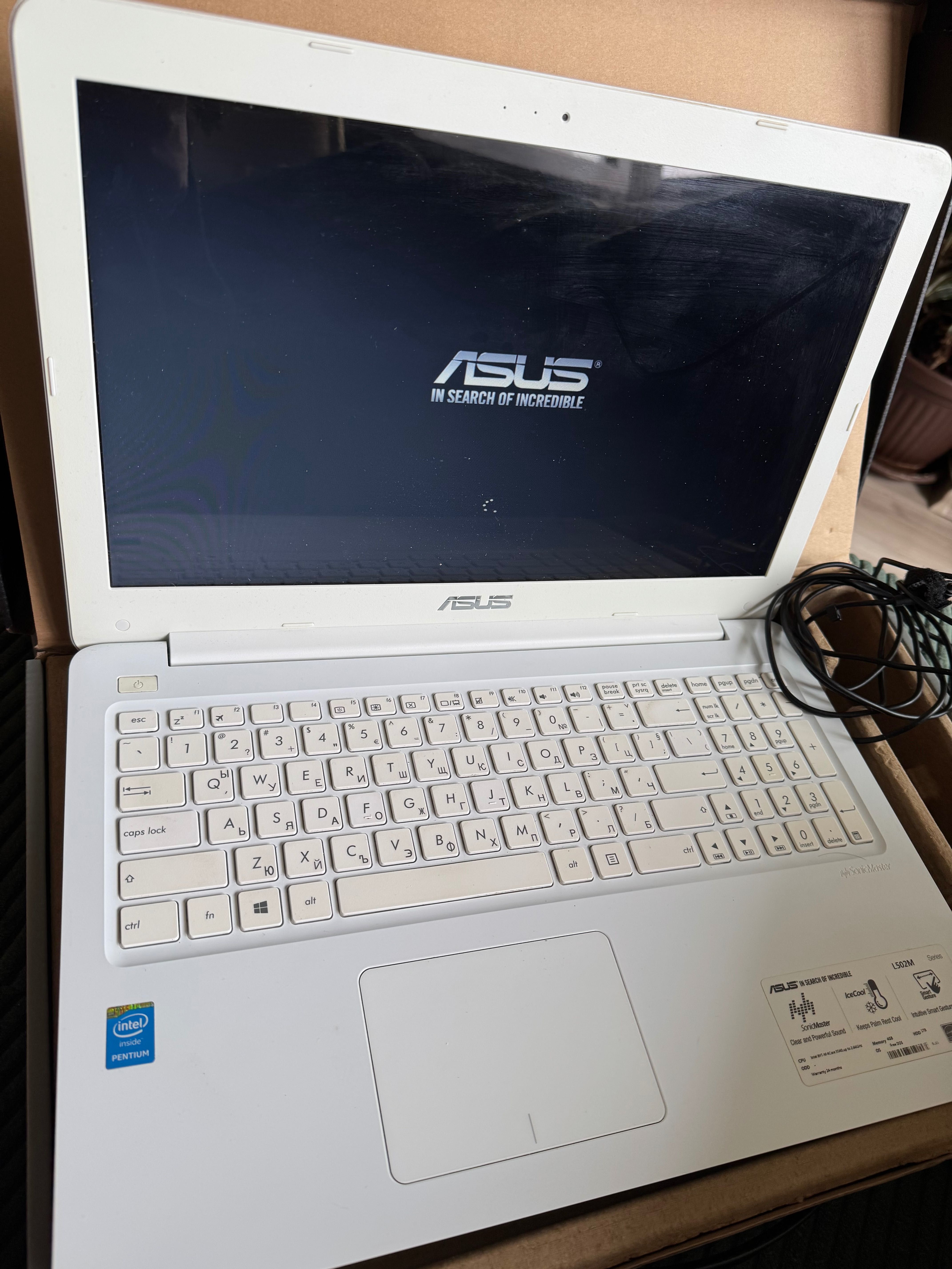 Лап топ ASUS  Notebook PC