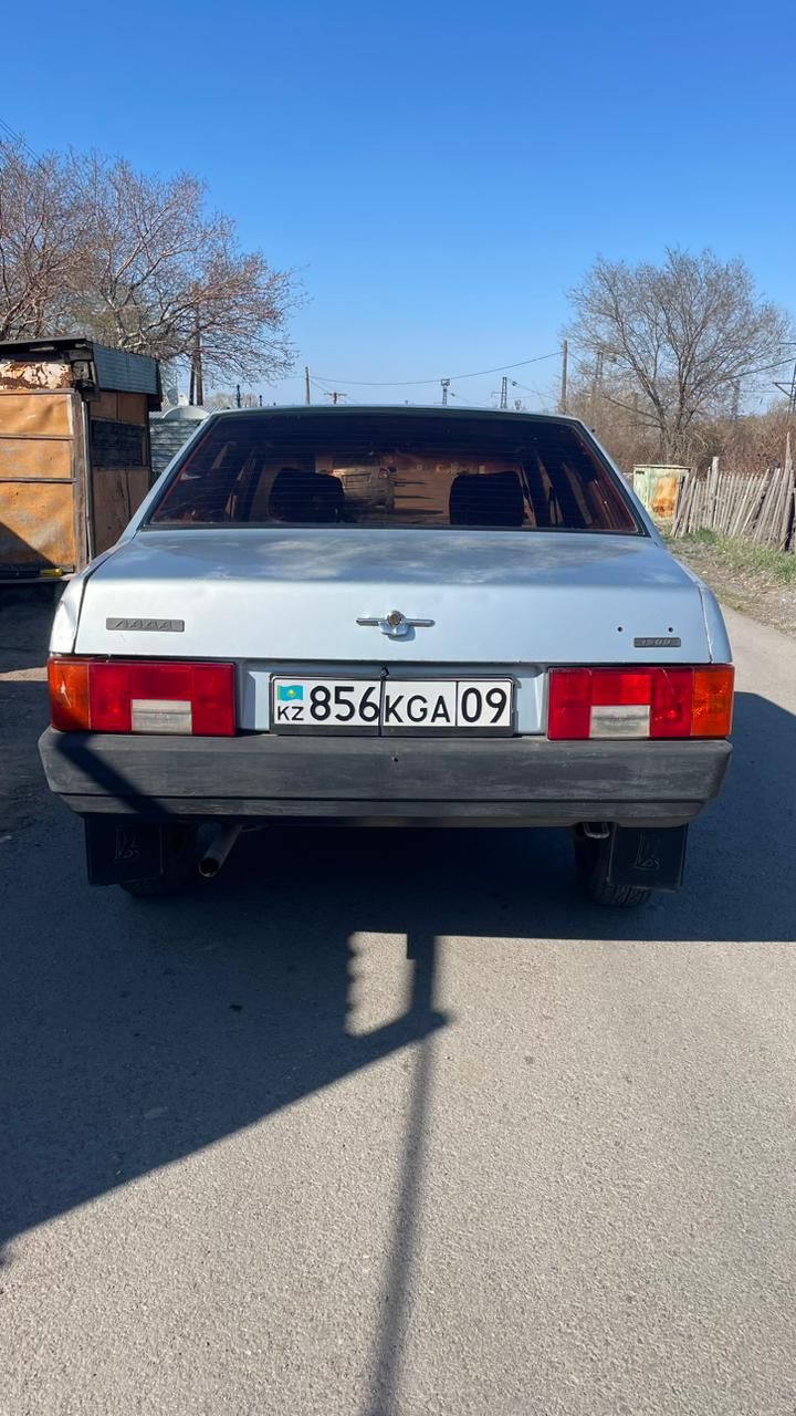 Продам машыну Lada 21099