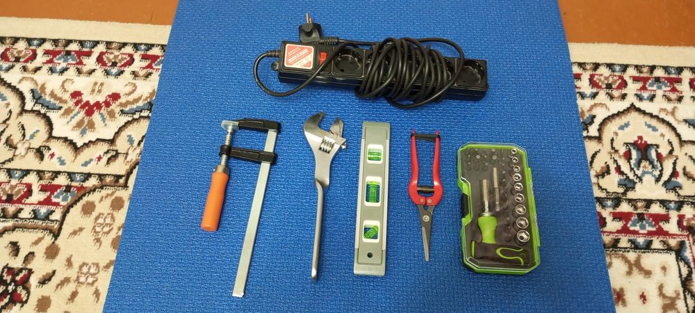 Продам кучу всякого инструмента ! Недорого