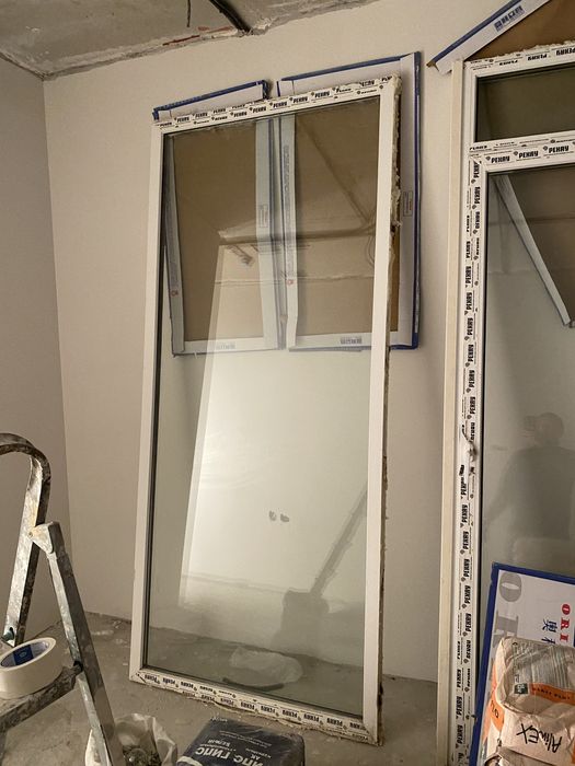 Продам пластиковые окна, двери