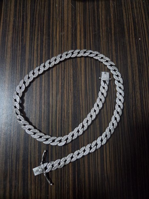 Lant argint Cuban