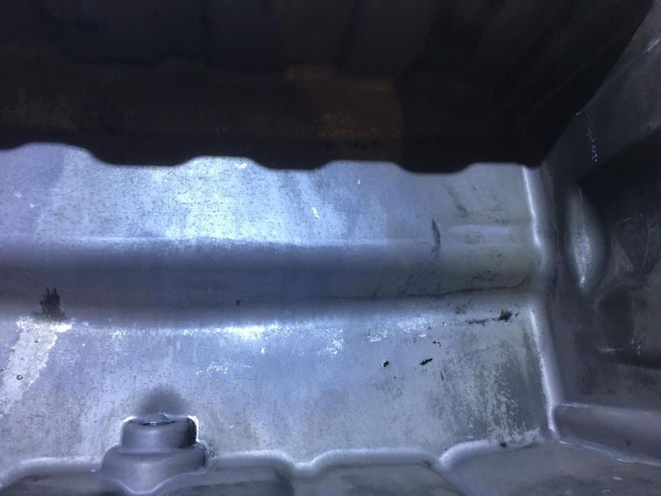 Baie Ulei Audi A3 8P 2.0TDI BKD AZV 2003 - 2012 Cod Piesa : 038 103 603 AG / 038103603AG