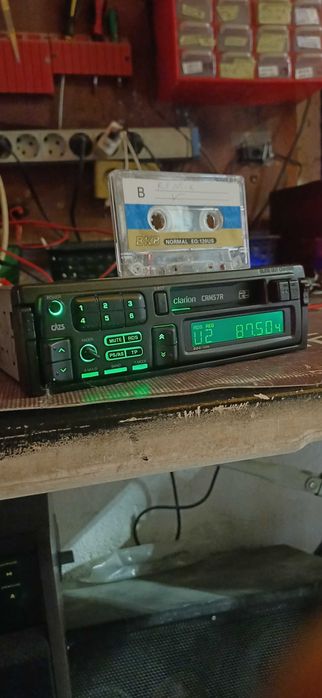 radio casetofon clarion crm57r pretabil pentru masinile vechi clasic