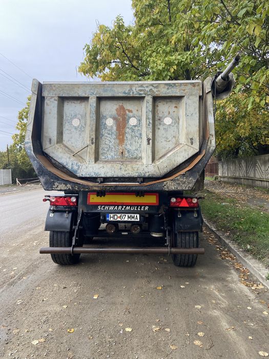 Vand semiremorca basculabila