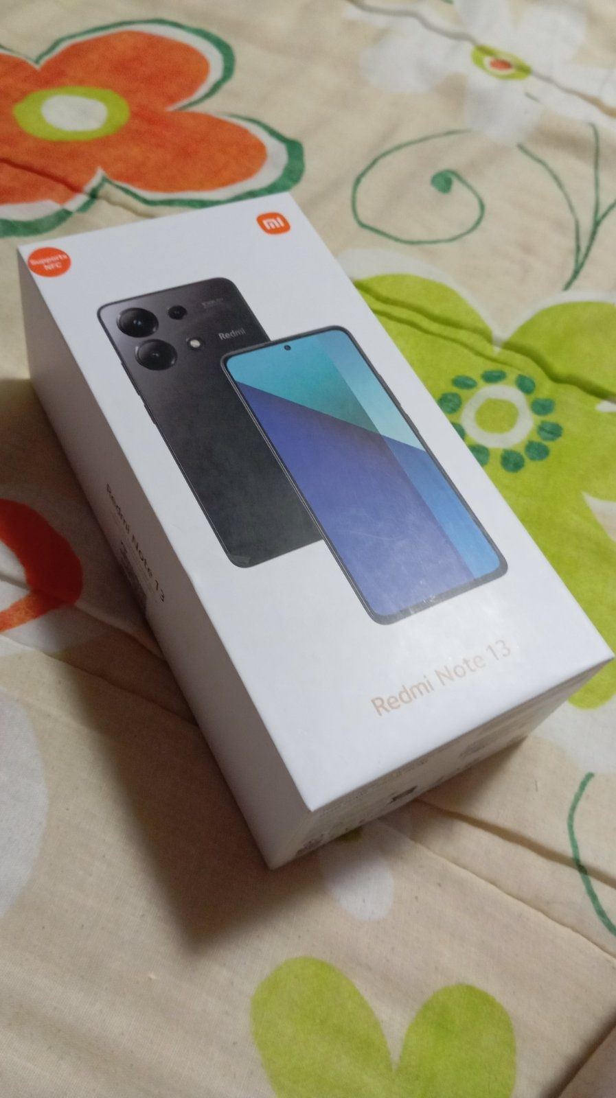 Телефон Xiaomi Redmi Note 13 6GB/256GB като нов!