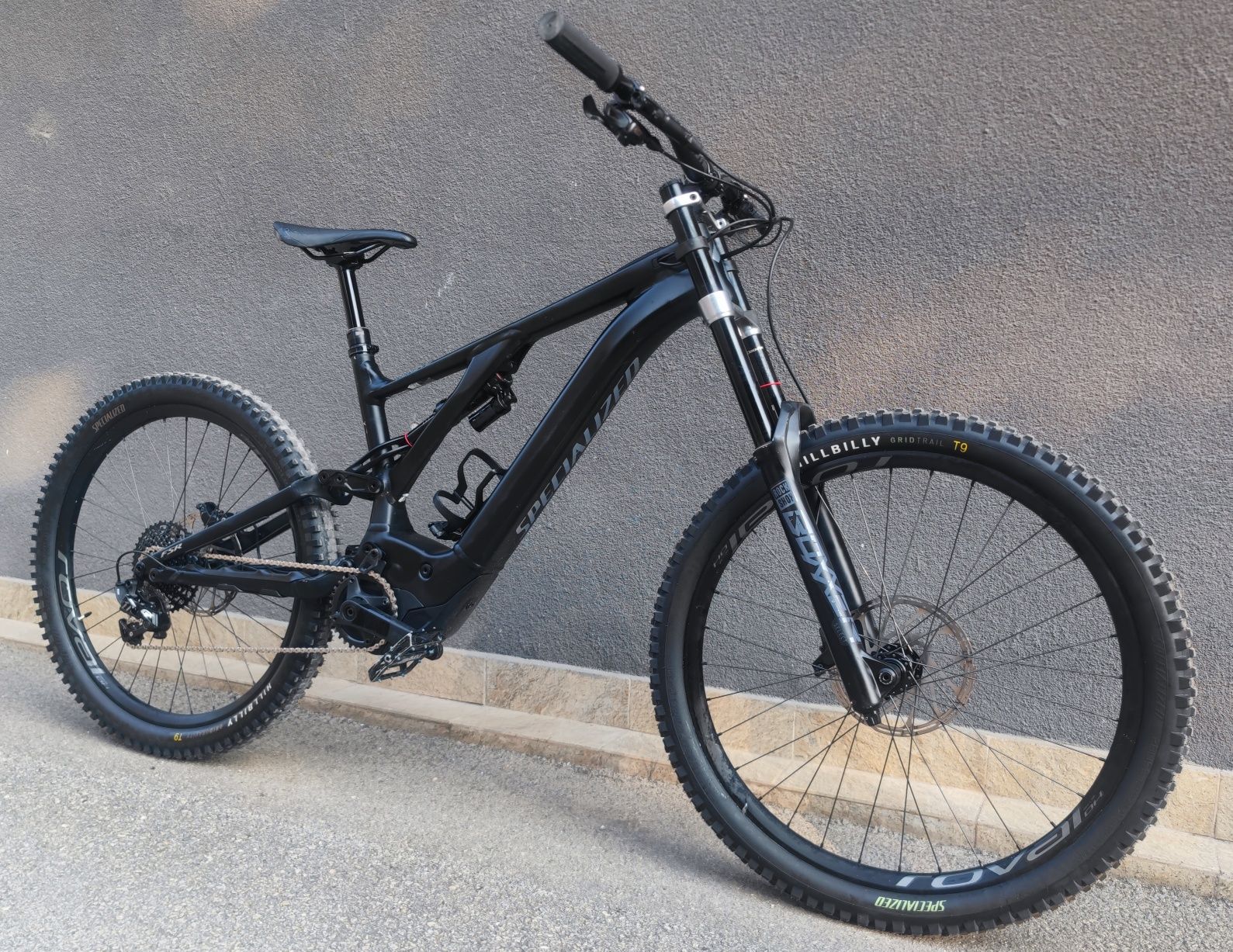 Електрически Велосипед 27.5 Specialized Rock Shox Boxxer 700Wh 2023г