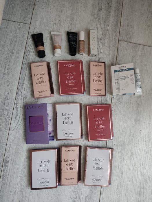 Lancome фон дьо тен и мини парфюми