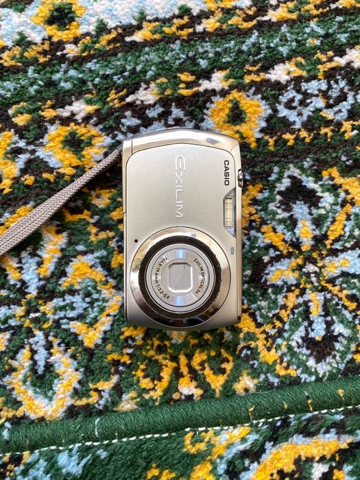 casi exilim fotoaparat