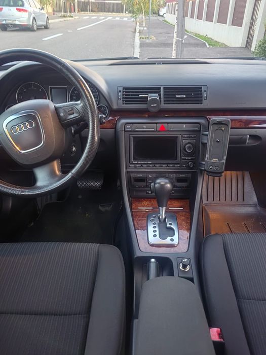 Se vinde a4b7 automat( impecabil)