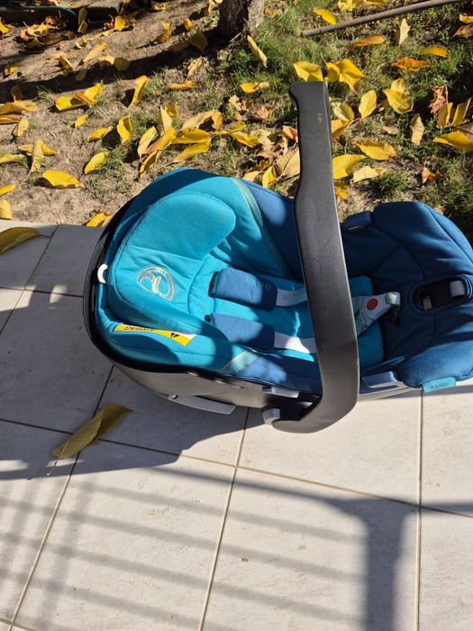 Scoica Cybex Aton 4