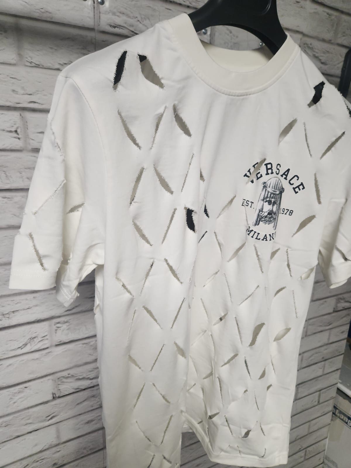 Versace тениски в черно и бяло