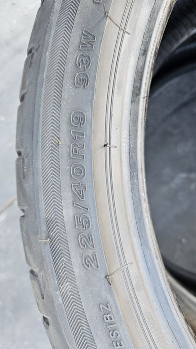 Гуми 225 40 19 бриджстоун