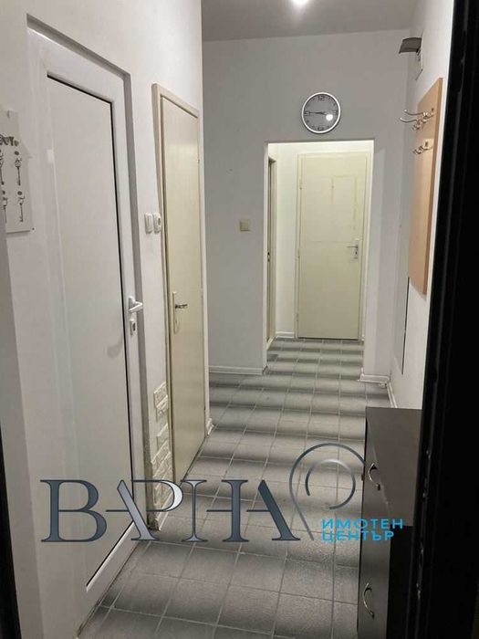 Дава се под наем Двустаен апартамент в Варна, Център - 68 кв.м за 357 € - Снимка #9