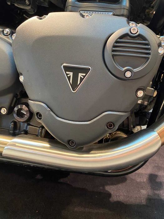 Motocicleta Triumph Speed Twin 900 2025 Second | Rate | Leasing