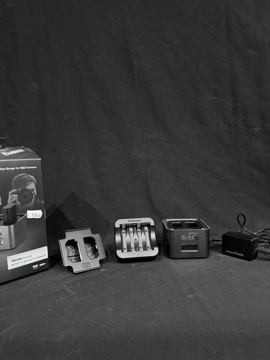 Hähnel ProCube2 зарядно за Nikon батерии EN-EL14 / EN-EL15 / EN-EL25