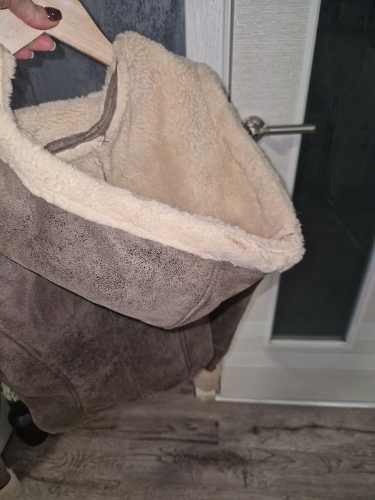 Пухено яке с качулка, чисто ново