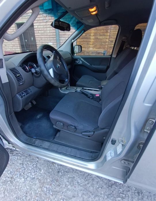 Nissan Pathfinder 2007  2.5 4x4
