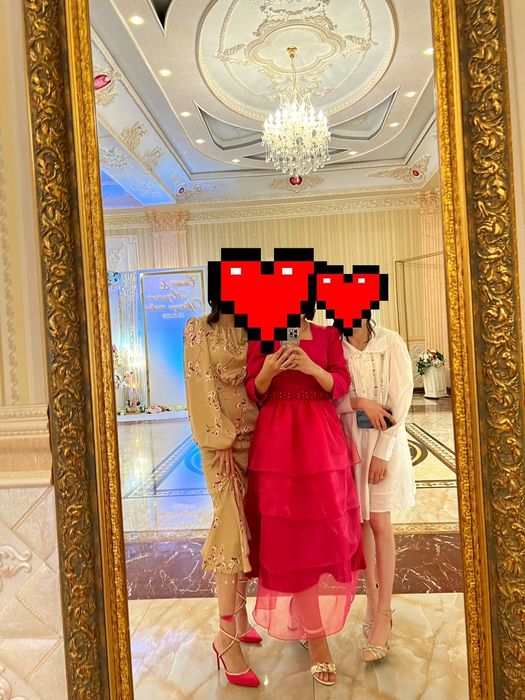 Продам платье бежевая  размер xs-s