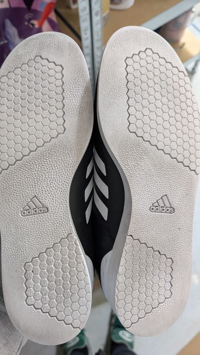 Adidas powerlifting shoes
