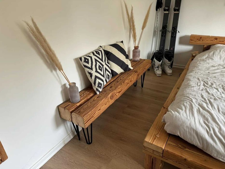 Маса за кафе от старо дърво